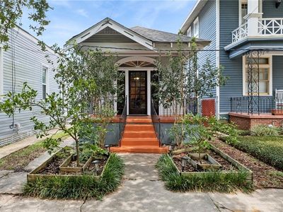 137 S Alexander St, New Orleans, LA, 70119