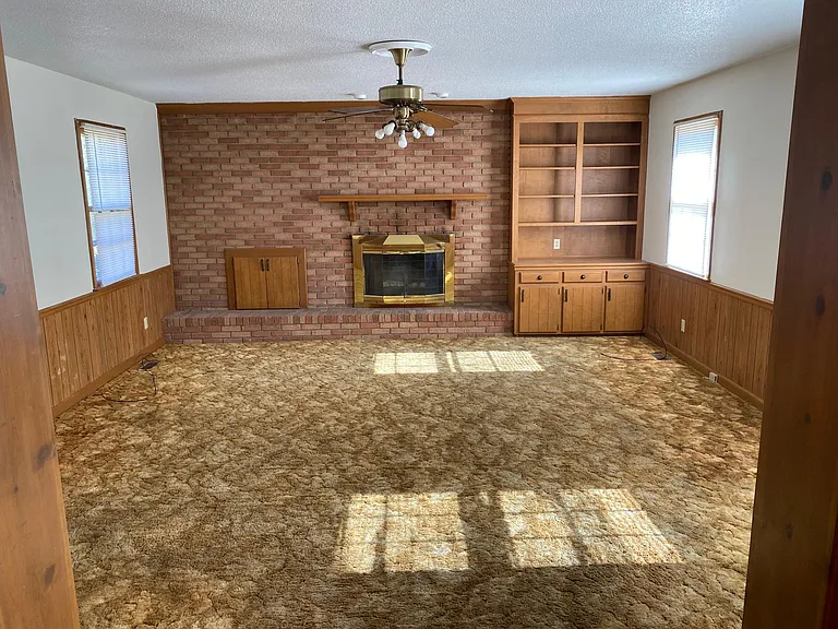 2416 Rosemary Ave — Photo 14
