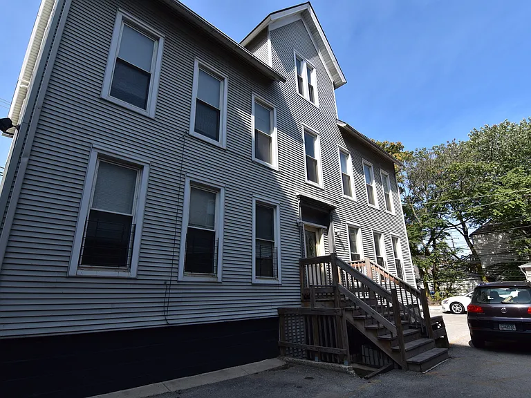 3230-3238 N Clark St — Photo 29