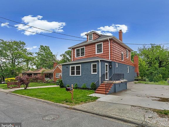 2nd image of 4803 Burland Ave
