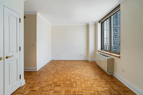 Rented by Compass | media 2