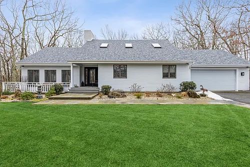 34 Rolling Hill Ct W Photo 1