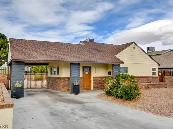 1017 E Oakey Blvd, Las Vegas, NV 89104