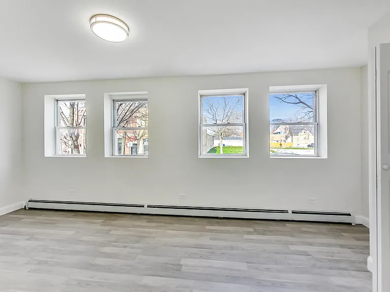 1810 Church St #1 — Photo 14