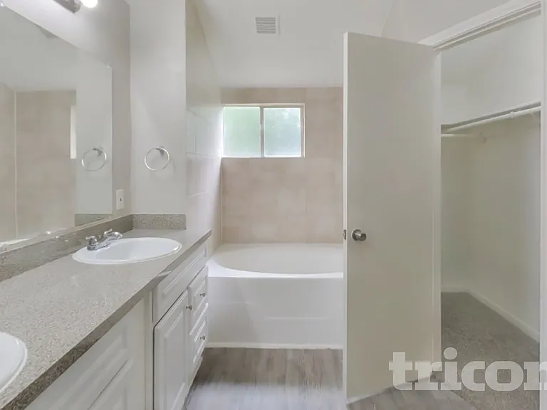 18311 Autumn Trails Ln — Photo 10