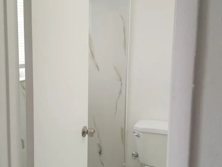 910 SW 105th Ave #100 — Photo 17