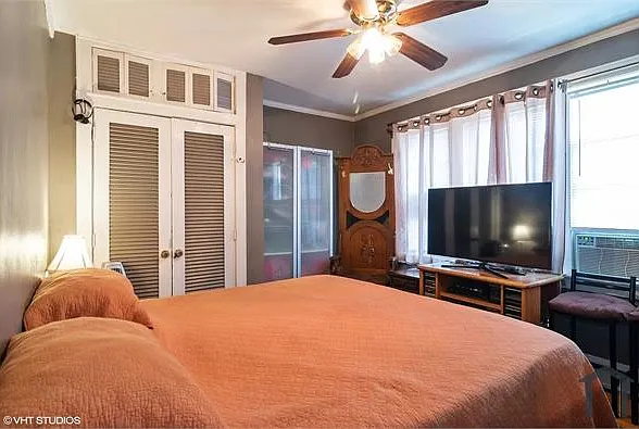 150 N Austin Blvd #2A