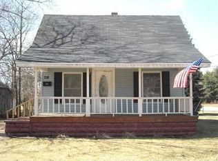 718 N Nottawa St, Sturgis, MI 49091
