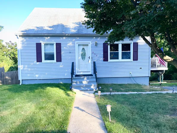 250 Hillcrest Road, Bridgeport, CT 06606