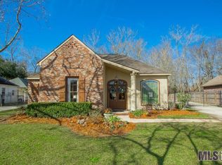 1316 Springlake Dr, Baton Rouge, LA 70810