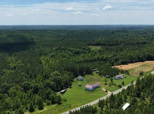 1000 Corner Rd, Java, VA 24565