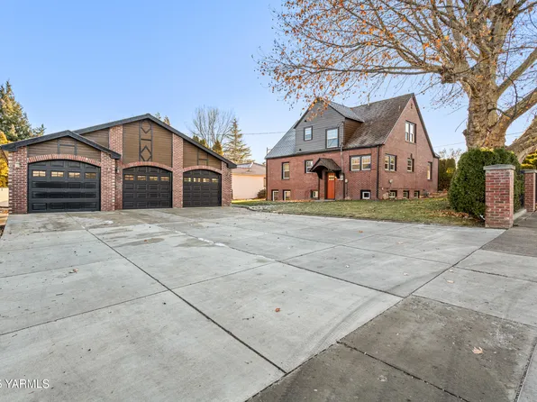 2307 Summitview Ave, Yakima, WA 98902