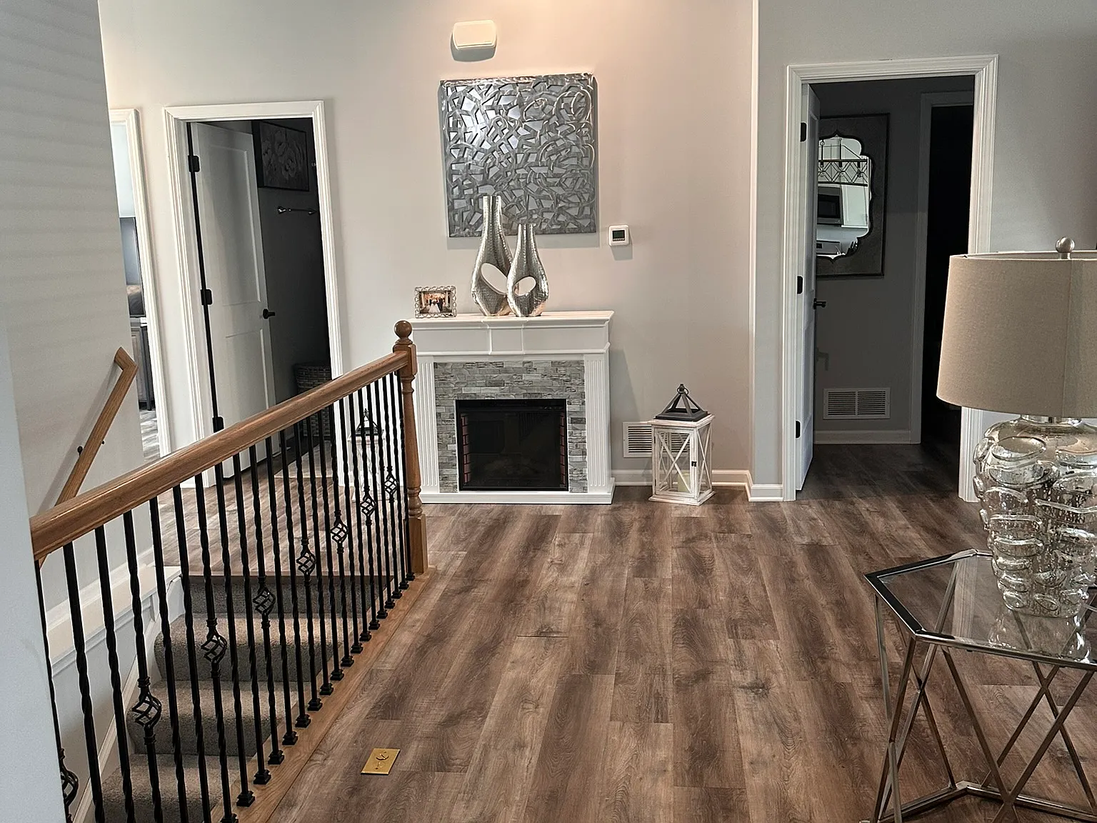2 bed, 1200 sqft, $2,125 — Photo 4