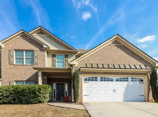 909 Walking Stick Trl, Auburn, GA 30011