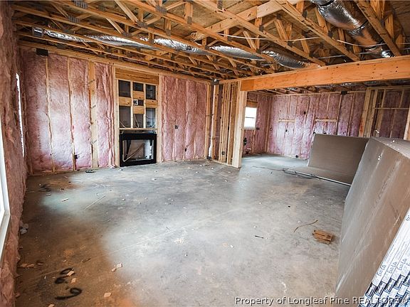 5th image of 193 Crowville St