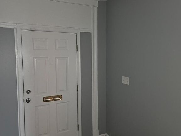 4th image of 5035 Denmore Ave
