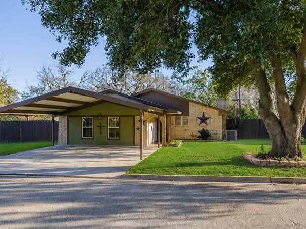 1603 Alcoa Ave, Rockdale, TX 76567
