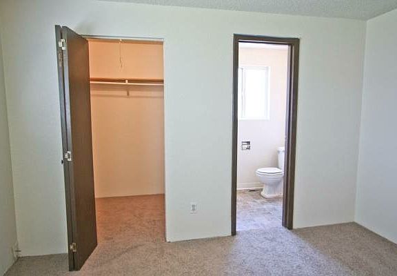 4th image of 1 S McKinley St #A