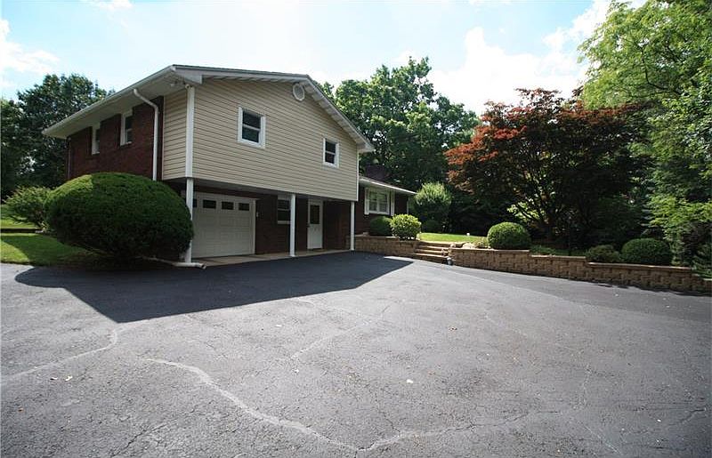 1st image of 7 Landis Ave