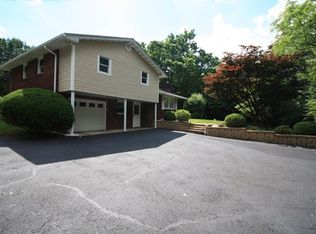 7 Landis Ave, Jeannette, PA
