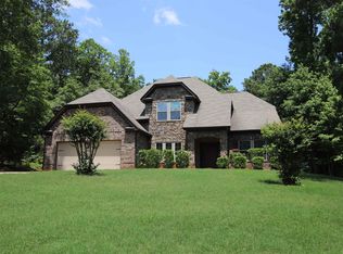 18 N Whitewater Trl, Lagrange, GA 30240