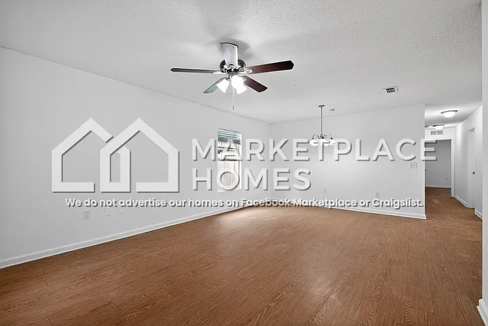 2167 Thomas Ct — Photo 5