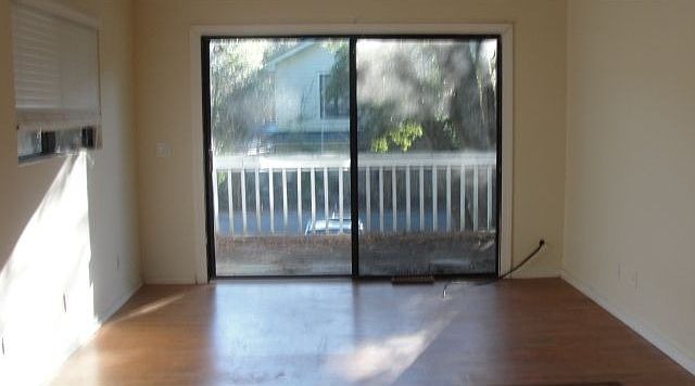2nd image of 23 Oleander St