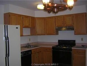 1st image of 1401 Scanlan Dr