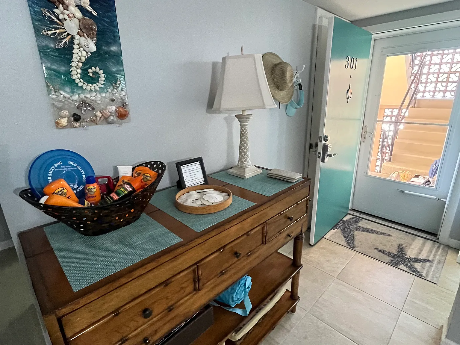 2 bed, 991 sqft, $4,250 — Photo 4