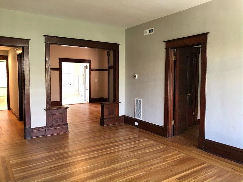 1st image of 519 W 5th Ave APT F