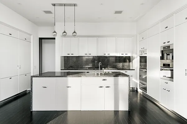 Sold by Compass | media 15