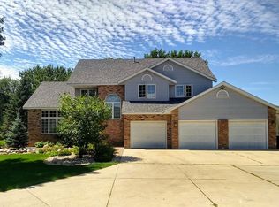 800 23rd St SE, Willmar, MN 56201