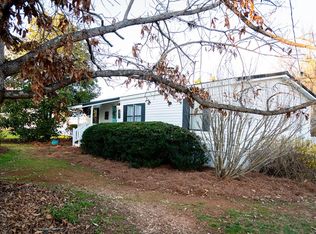 105 Thomas St, Calhoun falls, SC 29628