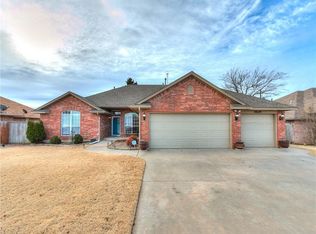 10620 Quail Run Rd, Midwest City, OK 73130