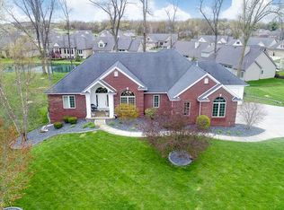 203 Twin Eagles Blvd W, Huntertown, IN 46748