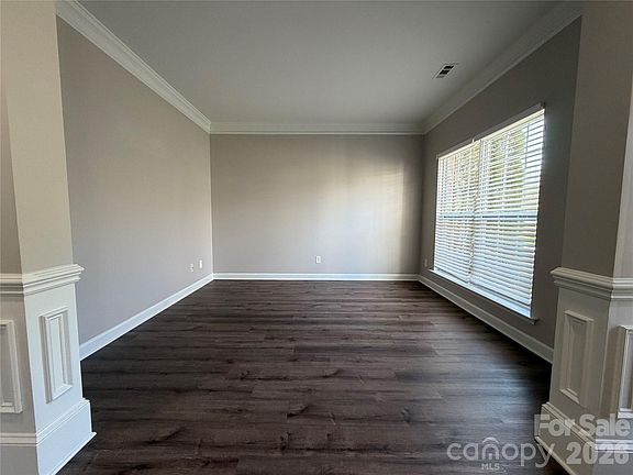 5th image of 3215 Shadowy Retreat Dr