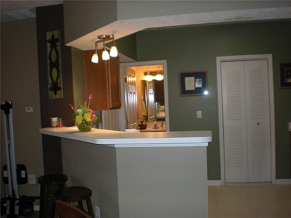 5th image of 8154 River Mist Ln #135