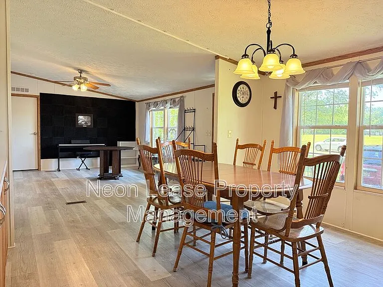 5000 Flyaway Ln — Photo 6