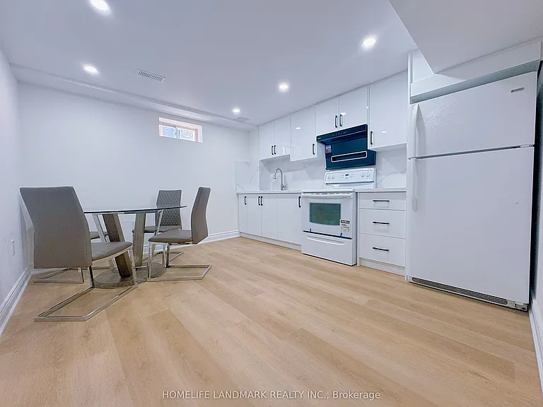 78 Miramar Dr #BASEMENT — Photo 7