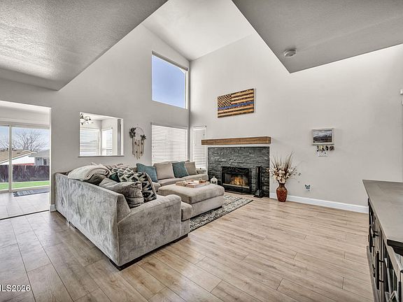 5th image of 6905 Peppermint Dr