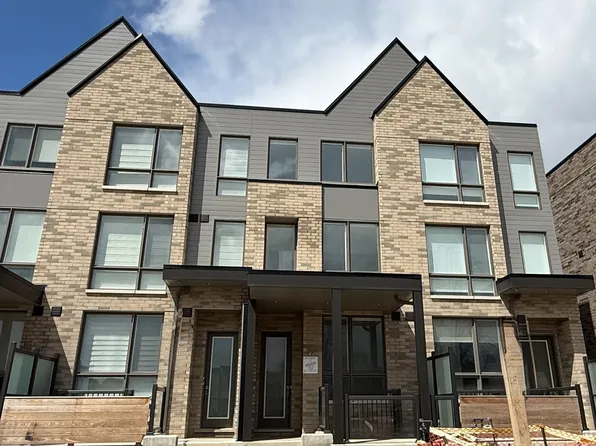 46 Green Gardens Blvd, Toronto, ON M6A 0E6