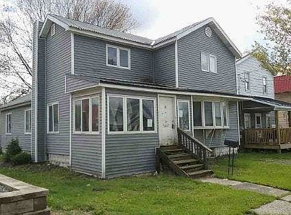1st image of 34 E High St