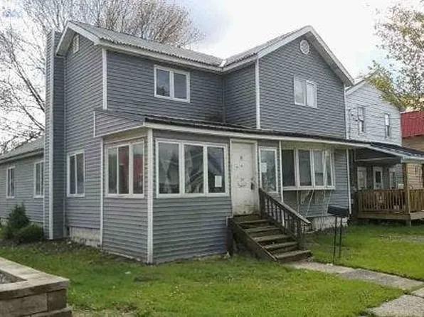 34 E High St, Union City, PA 16438