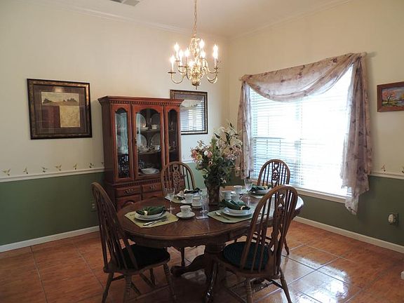 3rd image of 1755 Singing Bird Ln