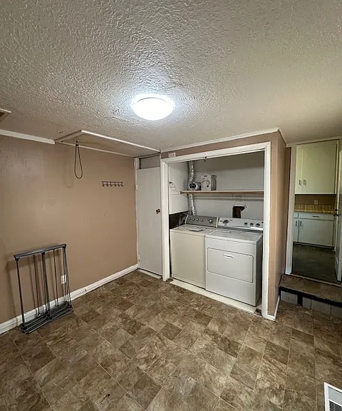 1334 Regent St — Photo 11