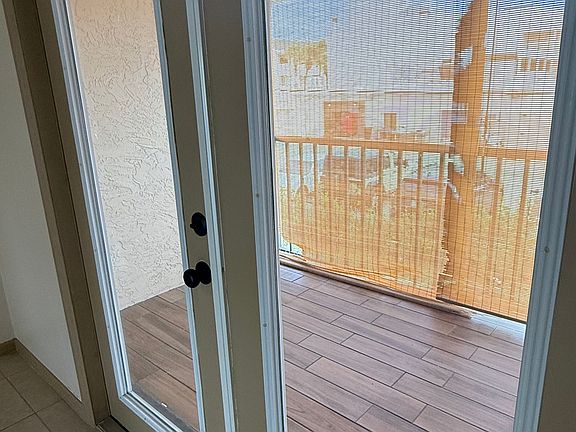 3rd image of 22523 Westchester Blvd APT E202