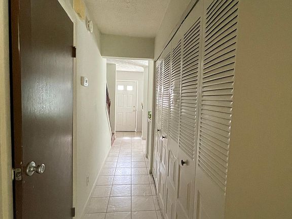 4th image of 6485 Meadow Rue Dr
