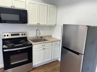 1130 Main St #2R, Darby, PA 19023