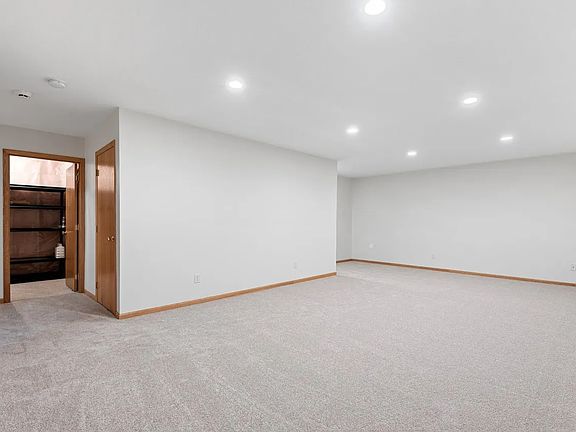 4th image of 4945 Zenith Ave N