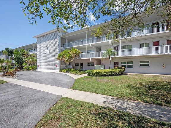 4th image of 5155 9th Ave N APT 106